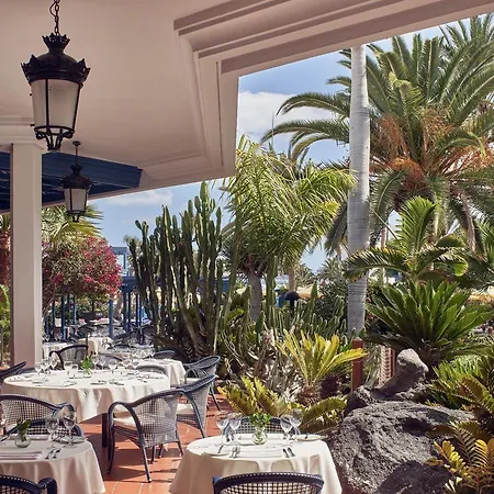 ホテル Seaside Jameos 4*