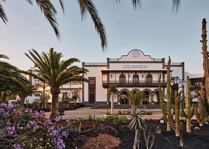 Seaside Jameos Hotell