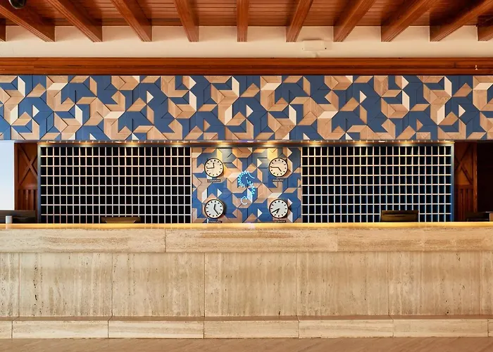 Отель Seaside Jameos 4*